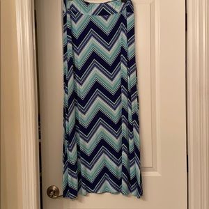 Dept 222 Women’s Skirt